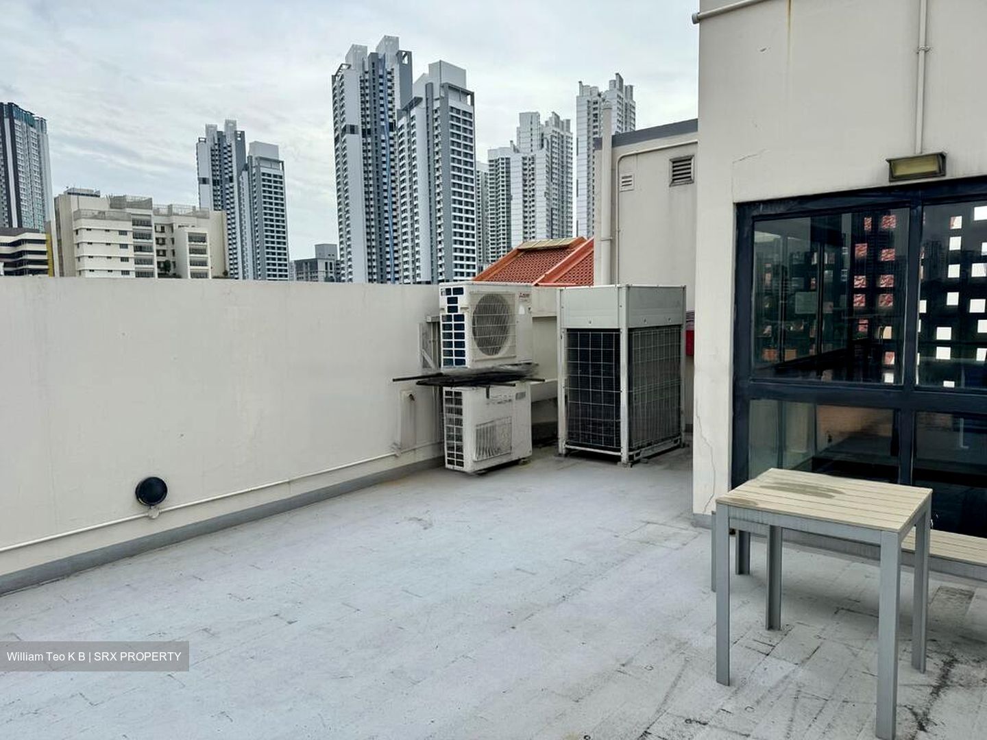 Tessensohn Road (D8), Shop House #451429271